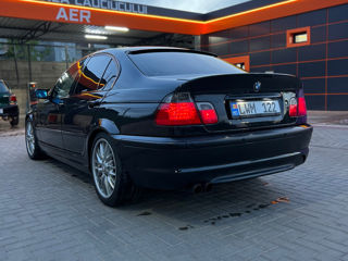 BMW 3 Series foto 2