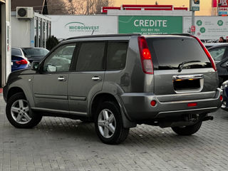 Nissan X-Trail foto 4