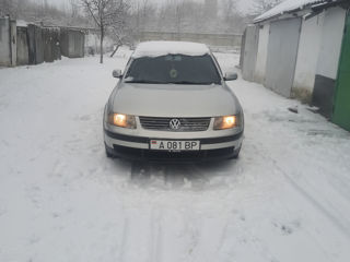 Volkswagen Passat foto 0