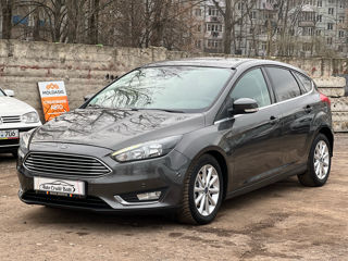 Ford Focus foto 10