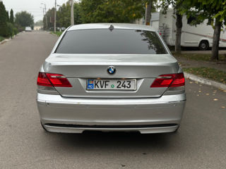 BMW 7 Series foto 5