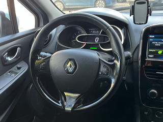 Renault Clio foto 16