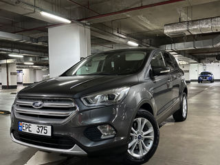 Ford Kuga foto 10