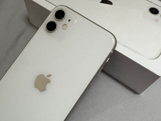 Vand Iphone 11, 64 Gb foto 2