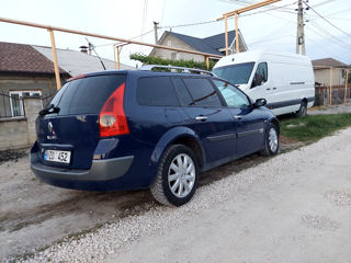 Renault Megane foto 1