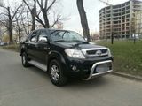 Toyota Hilux foto 1