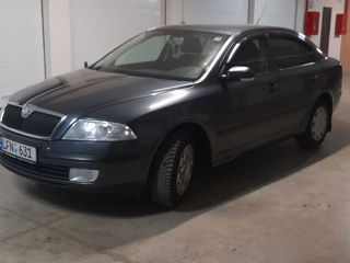 Skoda Octavia foto 2