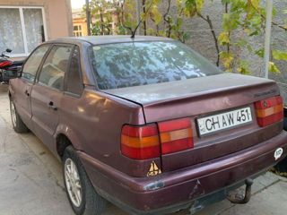 Volkswagen Passat foto 3