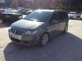 Volkswagen Touran foto 3