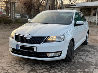 Skoda Rapid foto 2