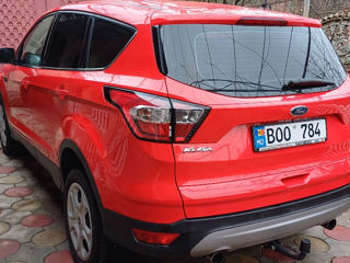 Ford Kuga foto 10