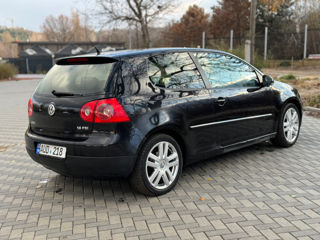 Volkswagen Golf foto 4