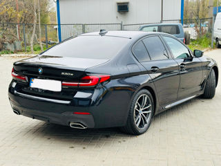 BMW 5 Series foto 3