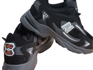 Adidași