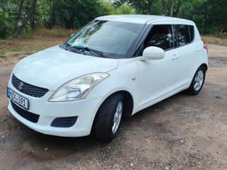 Suzuki Swift foto 3