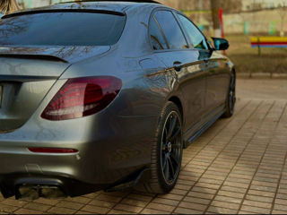 Mercedes E-Class AMG foto 4