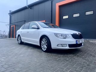 Skoda Superb foto 7