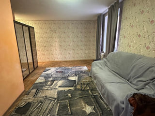 Apartament cu 2 camere, 45 m², Botanica, Chișinău foto 2