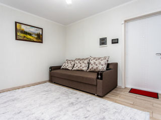 Apartament cu 2 camere, 48 m², Botanica, Chișinău foto 3