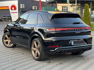 Porsche Cayenne foto 3