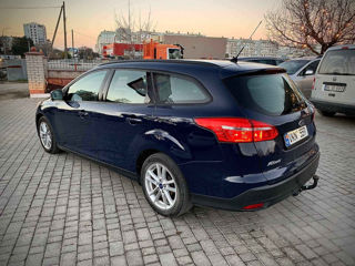 Ford Focus foto 2