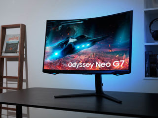 Samsung Odyssey NEO G7 32 inch 4K 165 ghz foto 5