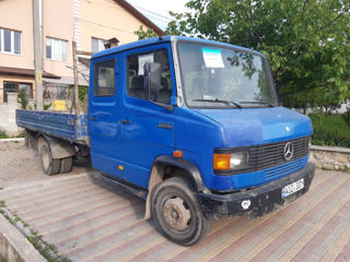 Mercedes 709D foto 1