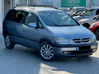 Opel Zafira foto 4