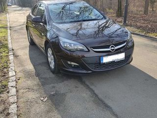 Opel Astra foto 1