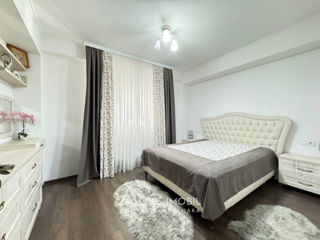 Apartament cu 2 camere, 90 m², Poșta Veche, Chișinău foto 5