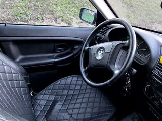 BMW 3 Series foto 2