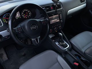 Volkswagen Jetta foto 5