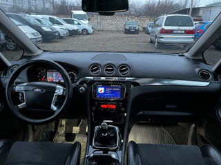 Ford Galaxy foto 11