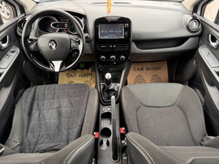 Renault Clio foto 10