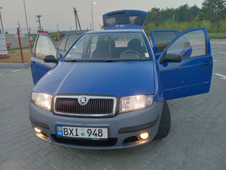 Skoda Fabia foto 2