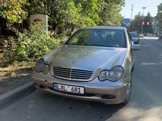 Mercedes C-Class