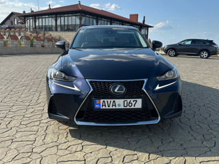 Lexus IS Series foto 2