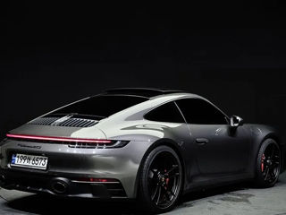 Porsche 911 foto 3