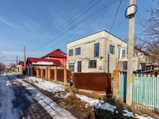 Se vinde casă pe str. Entuziaștilor, Ialoveni, Chișinău foto 2