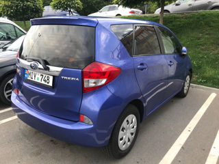 Subaru Trezia foto 3