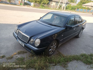 Mercedes E-Class