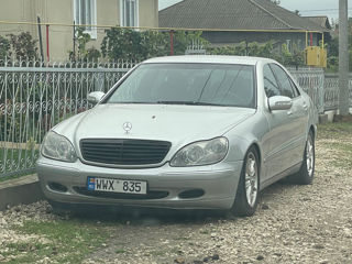 Mercedes S-Class foto 1