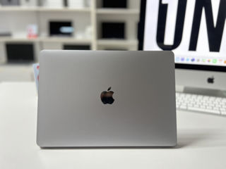 MacBook Pro 13, 2019 Touch Bar/ i7 8gen/ 16gb Ram/ 512gb SSD/ 238 cicluri (Credit 0%) foto 7