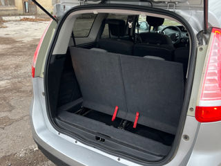 Renault Grand Scenic foto 4