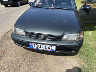 Toyota Carina foto 6