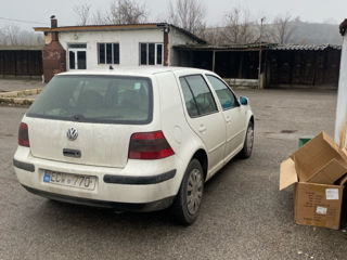 Volkswagen Golf foto 4