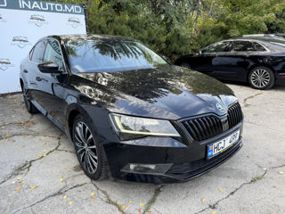 Skoda Superb foto 5