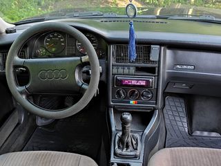 Audi 90 foto 9