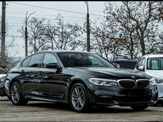 BMW 5 Series foto 3