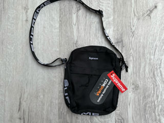 Cross body bags ( Jordan , Nike , Supreme , Stussy) foto 5